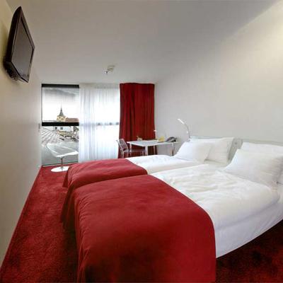 Design Metropol 4*